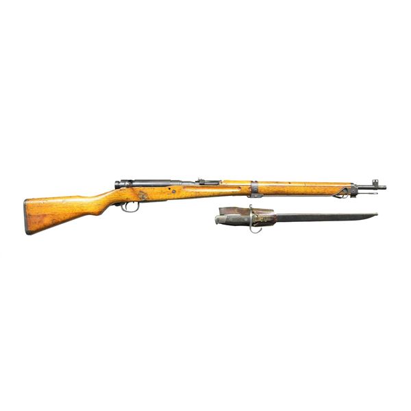 EARLY NAGOYA TYPE 99 ARISAKA BOLT ACTION RIFLE.