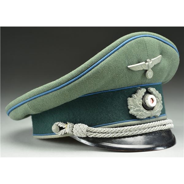 WWII GERMAN ARMY VISOR CAP FOR A MEDICAL OFFICER.