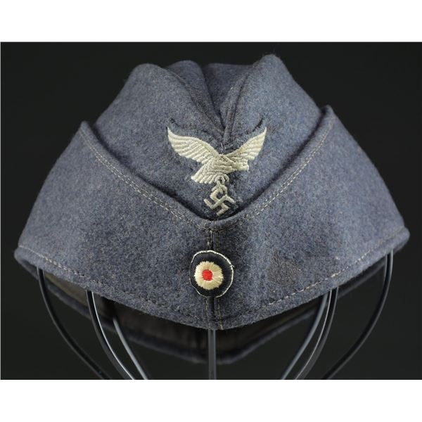 WWII GERMAN LUFTWAFFE SIDE CAPS.