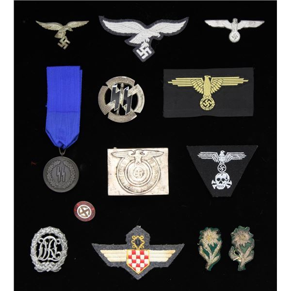 WWII GERMAN INSIGNIA, MEDALS, BADGES & MORE.