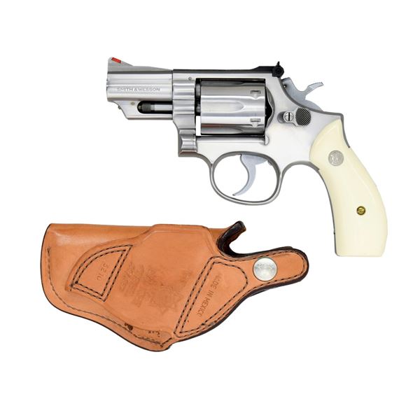 SMITH & WESSON MODEL 66 DA REVOLVER.