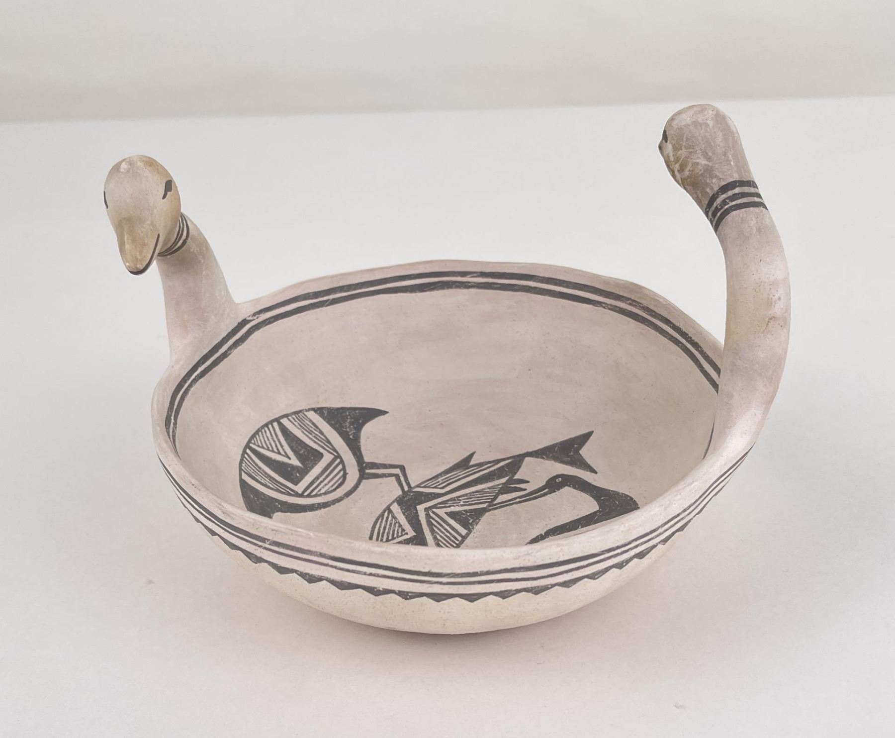 Michael Kanteena Laguna Pueblo Indian Pot