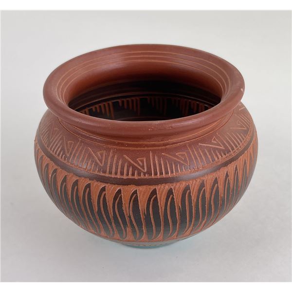 Bernice Watchman Navajo Indian Pot