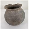 Image 2 : Ancient Mimbres Pottery Indian Pot Vessel