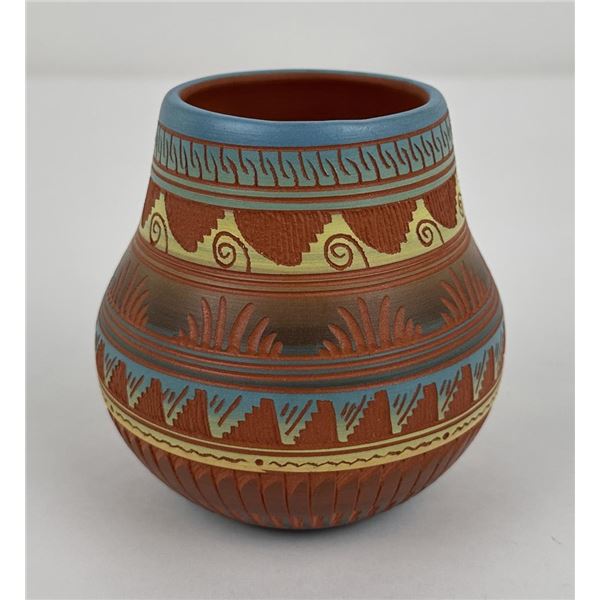 J Gray Navajo Indian Pot