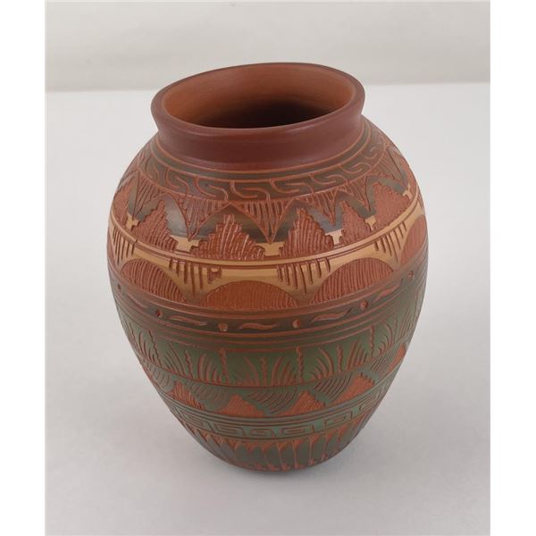 J Gray Navajo Indian Pot