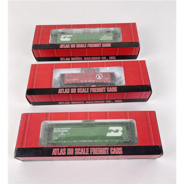 Atlas HO Scale Train Cars