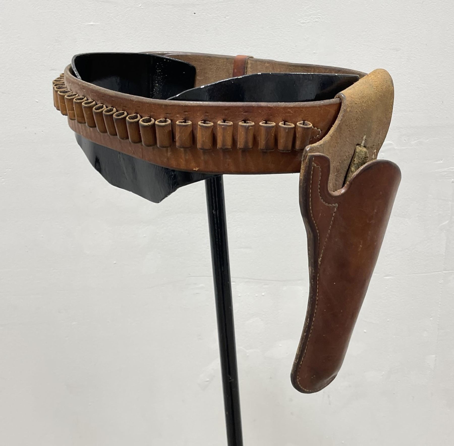 Devore's Saddlery Helena Montana Gun Belt Holster