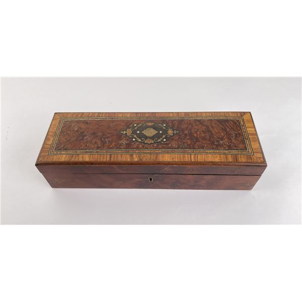 Beautiful Antique Inlaid Collar Box