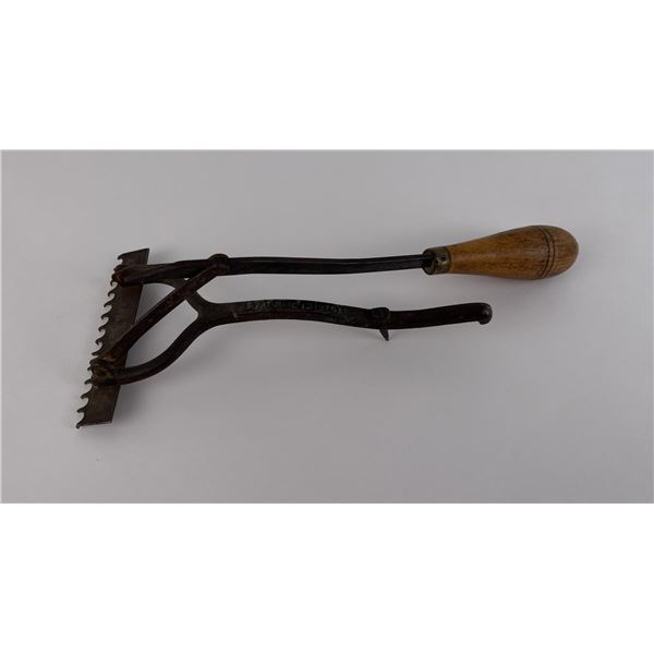 Knapp Cowles Carpet Stretcher Tool