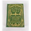 Image 2 : The Victrola Book of the Opera