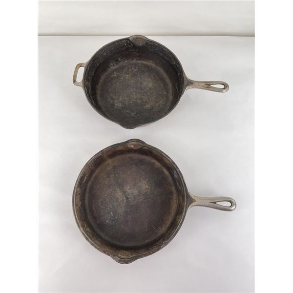 Griswold 1021 2 Piece Cast Iron Skillet