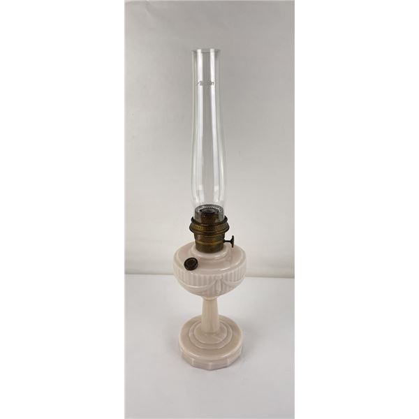 Aladdin Lincoln Drape Kerosene Lamp