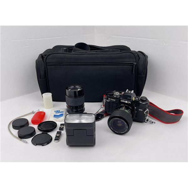 Minolta X-700 35mm SLR Film Camera