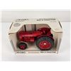 Image 1 : ERTL McCormick WD-9 Tractor Toy