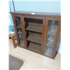 Image 1 : Wood Top Of Hutch (Middle Glass Missing) - 51L x 13D x 45H