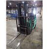 Image 1 : 2450 Lb Mitsubishi #FGC15N Forklift