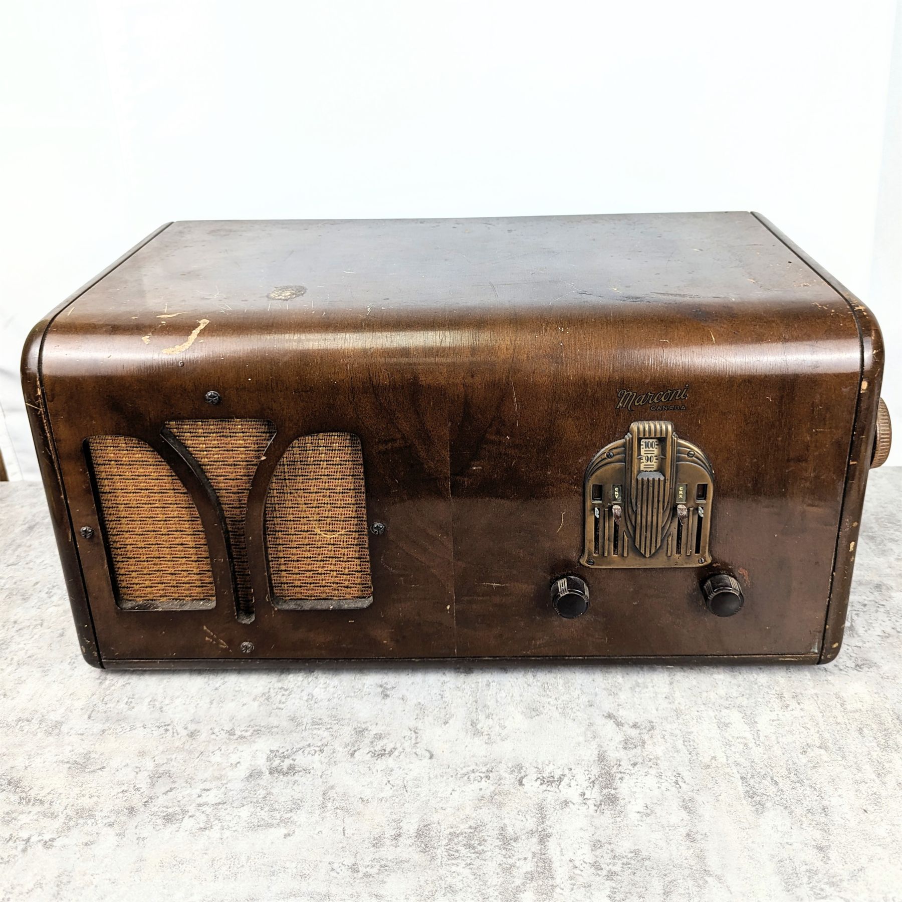 Vintage Marconi Radio Model 152 Battery Operated Receiver with Paperwork