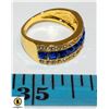 Image 1 : GOLD TONE BLUE SAPPHIRE COLORED