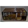 18 PIECE WINE GLASS SET IN STORAGE BOX