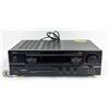 Image 1 : DENON AVR-100 SURROUND RECEIVER