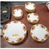 Image 1 : ROYAL ALBERT DINNERWARE (40 PIECES) INCLUDES
