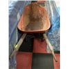 Image 1 : ORANGE WHEEL BARREL