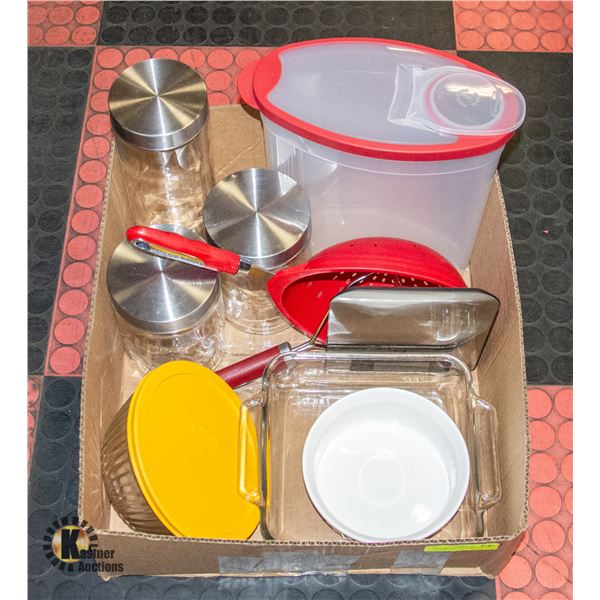 BOX WITH SCALE, PYREX & ANCHOR BAKEWARE,