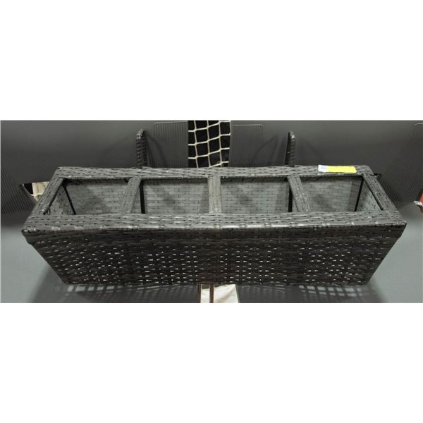 WICKER HANGING PLANTER BOX