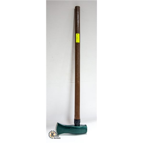 SPLITTING AXE