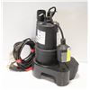 Image 1 : 1/3HP SUBMERSIBLE PUMP