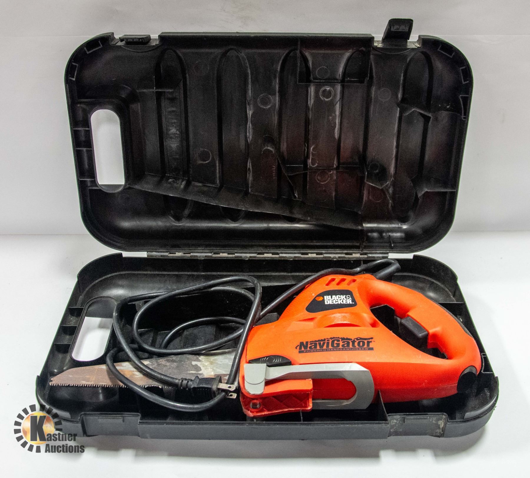 BLACK AND DECKER NAVIGATOR SAW