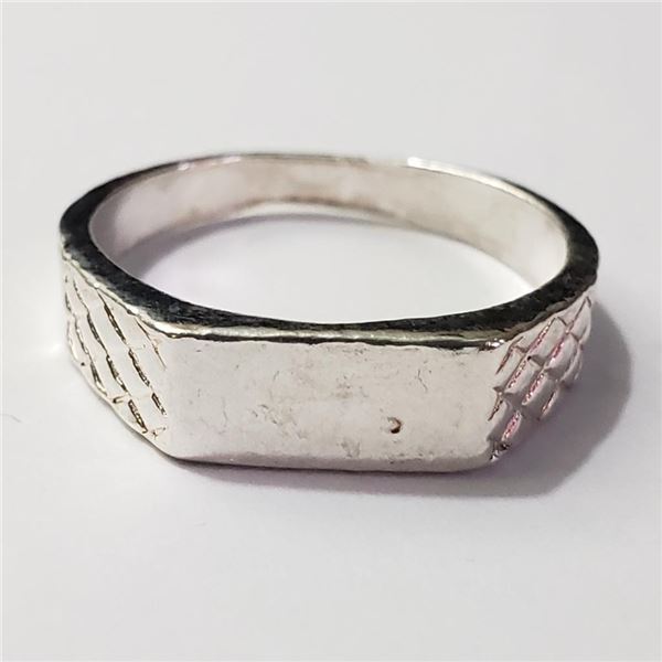 Silver Ring (~Size 6)(Ring is resizable for $40) (~length 0inches), Suggested Retail Value $80
