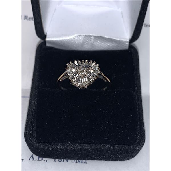 Ladies 10K Gold Multi Diamond .25 carat Cluster Ring with appraisal certificate $2360.00