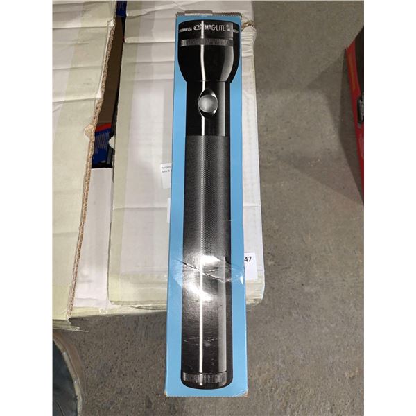 Mag-Lite Professional Flashlight