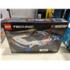 Image 1 : Lego Technic Nascar Chevy Camaro et - Open Box sold as is