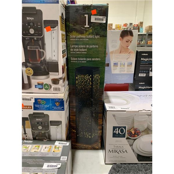 1 Pc Damask Motif Pattern Solar Pathway Bollard Light