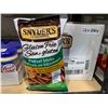 Image 1 : Snyder's Gluten Free Pretzel Sticks 12 x 220g