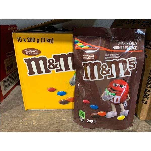 M&M Milk Chocolate Sharing Size Candies 15x200g