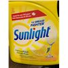 Image 2 : Sunlight w/ Lemon Essence Dishwashing Liquid 4.2L