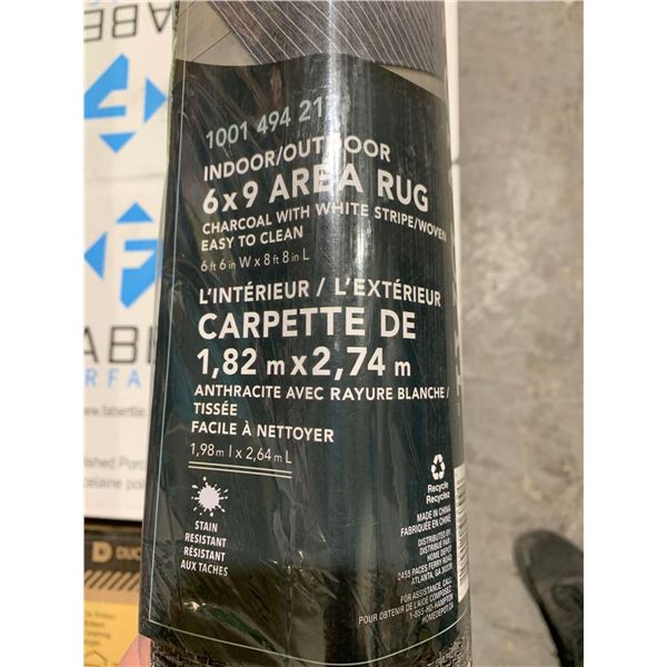 Hampton Bay Indoor Outdoor Area Rug 6x9' - Charcoal with White Stripes