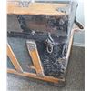 Image 2 : Vintage Steamer Trunk (Missing inner tray)