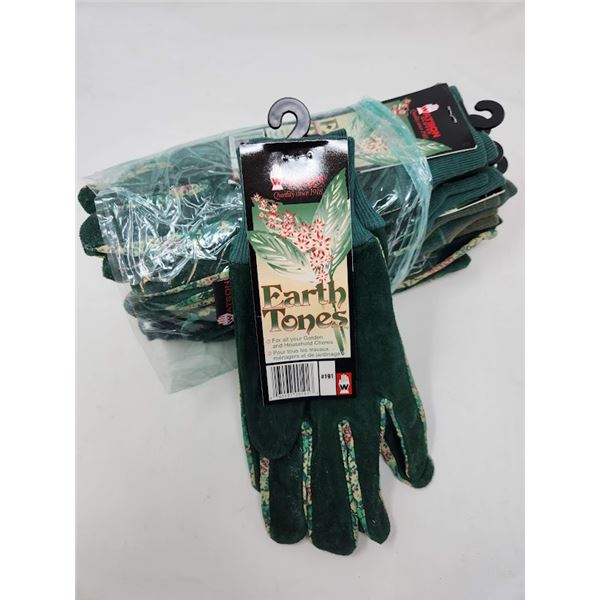 Lot of Watson gloves