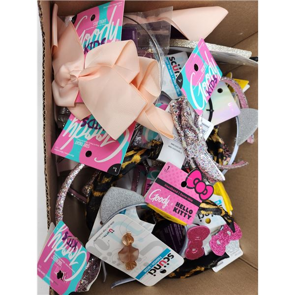 Box lot of Hair Accessories 1