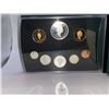 Image 2 : 2002 Canada Regular Proof Double Dollar 8-coin Silver Set commemorating the Queen's Golden Jubilee