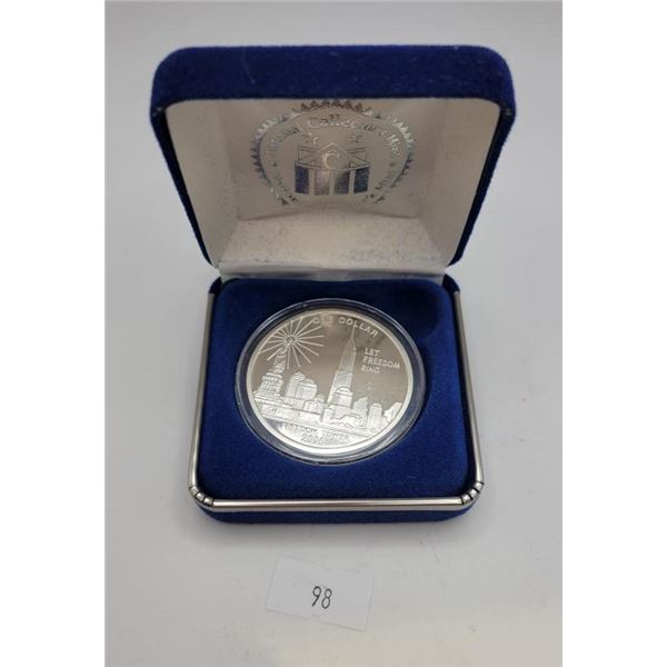 2006 Cook Islands Fine Silver Coin "Freedom Tower"