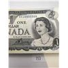 Image 2 : 100 x 1973 $1 Canadian Banknotes Consecutive Serial Numbers