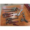 Image 1 : 2 Aluminum Pipe Wrenches 24'' + 18'' , 5 