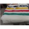 Image 2 : Hudson Bay Point Wool Blanket 90'' x 180'' 