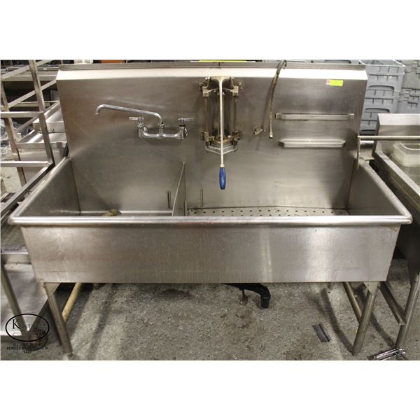 2 WELL STAINLESS STEEL SINK W/ TAP & POTATO CUTTER